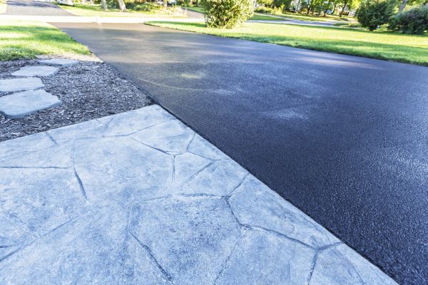 Cost of Residential Driveway Sealing in Hayward