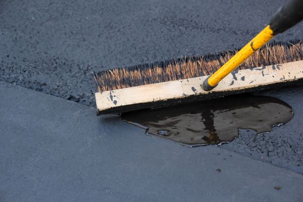 Driveway Asphalt Sealing in Hayward
